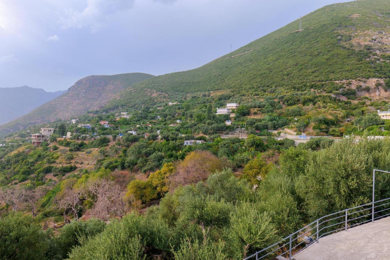 Villa Ani Borsh Exteriér fotografie